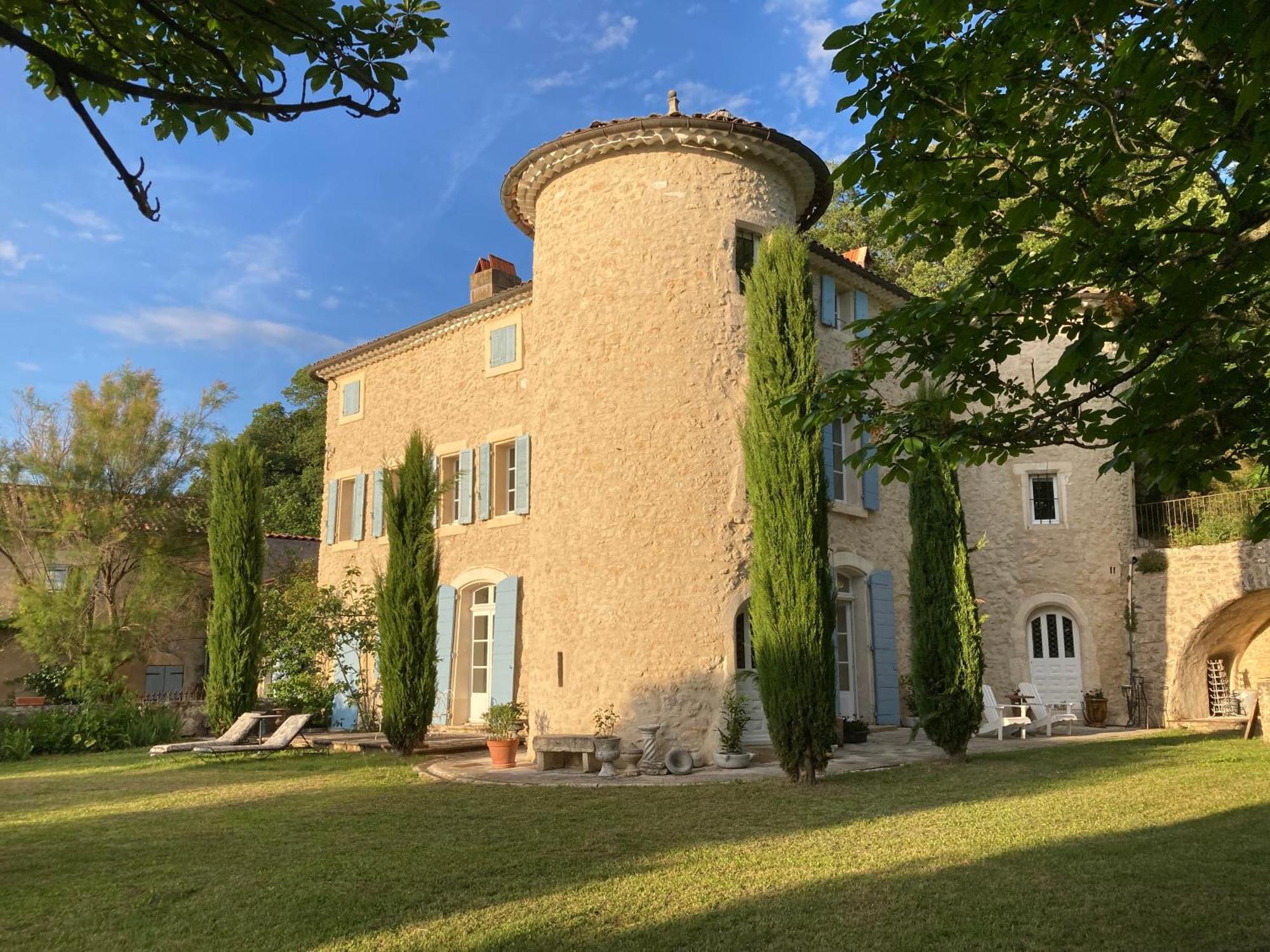 Chateau De Peyrolles Apt Exterior foto
