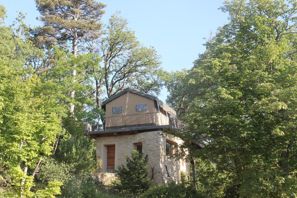 Chateau De Peyrolles Apt Exterior foto
